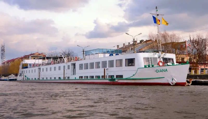 Delta Dunării: safari cu barca și sat pescăresc